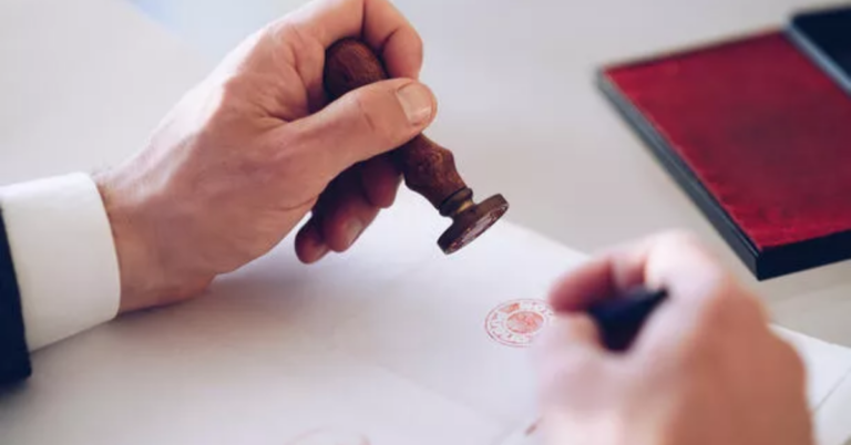 Where Can I Find a Mobile Notary in Ravenna, Ohio (OH)?